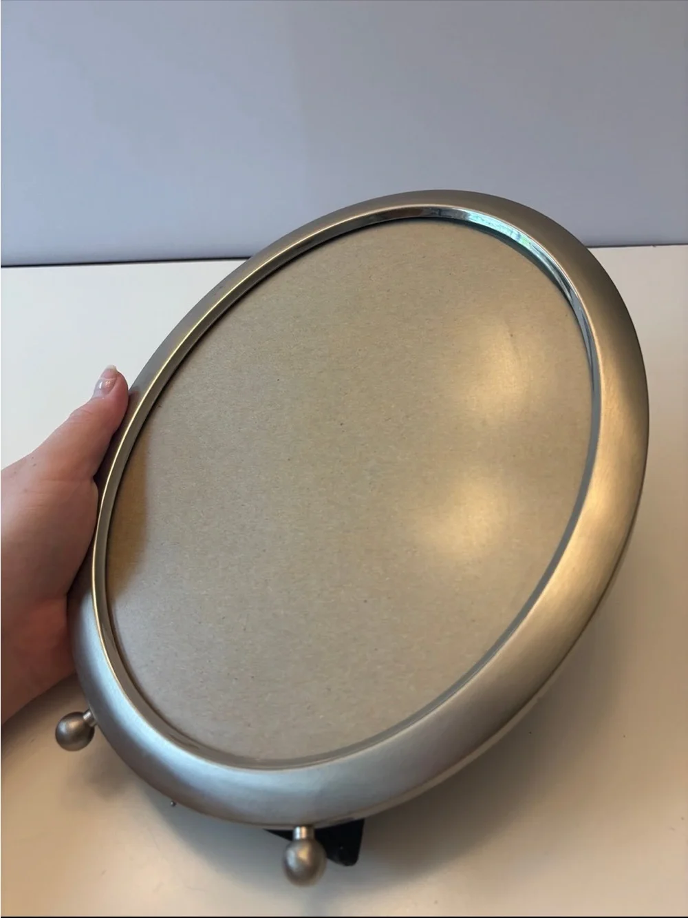 Vintage silver color oval picture frame table top